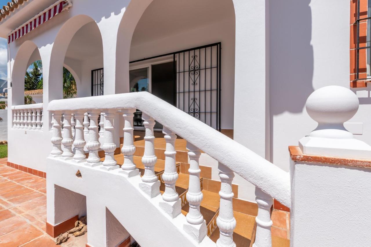 Alegria Big Terrace, Private Pool & Parking Villa